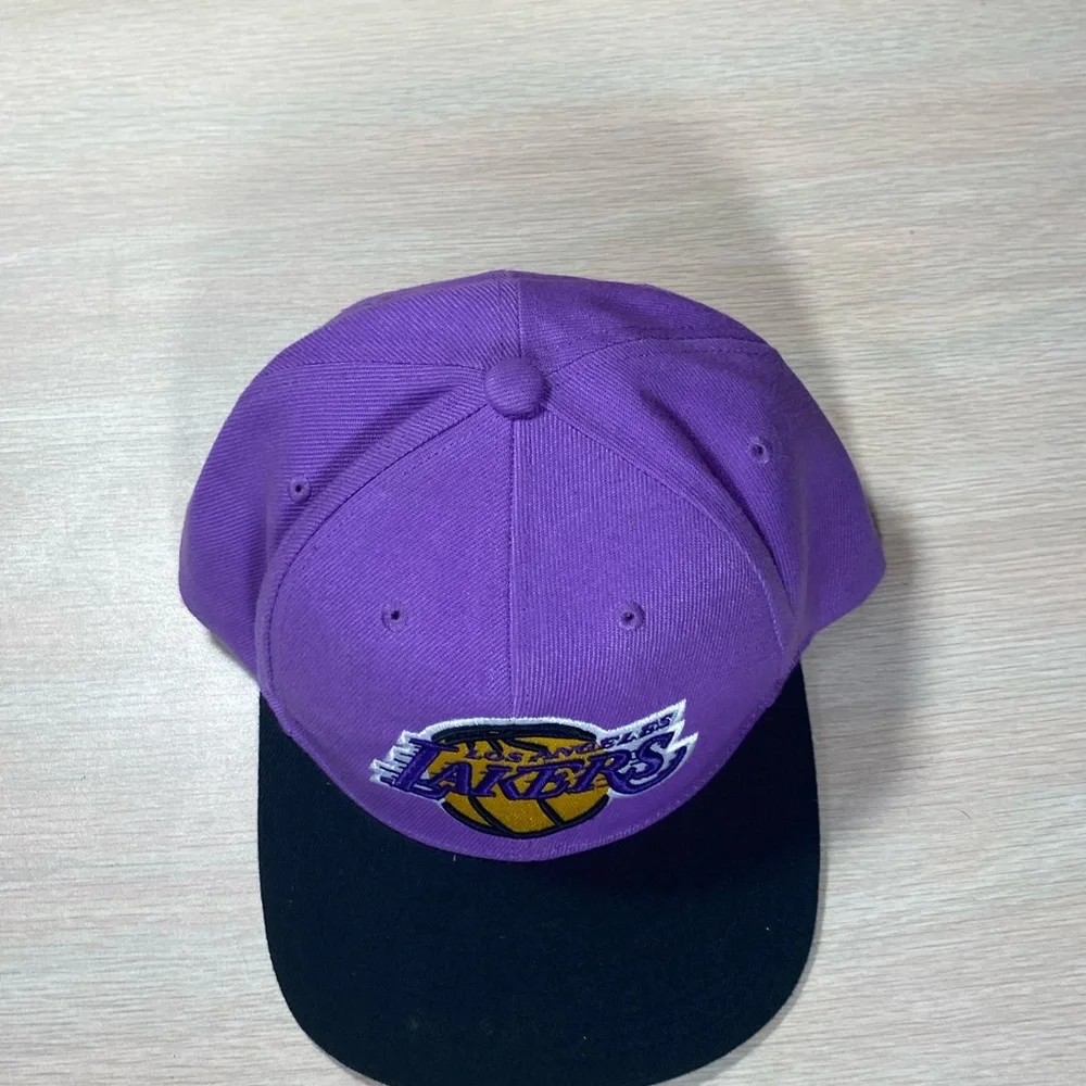 Mitchell & Ness Los Angeles Lakers Snapback Hat Cap Purple/Black/Pink Bottom - Picture 7 of 7